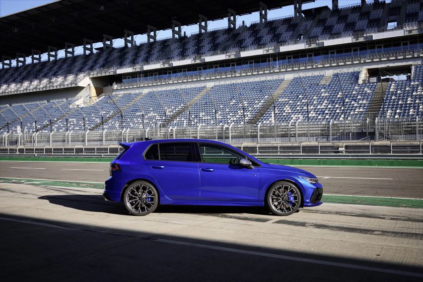 2025 Volkswagen Golf R