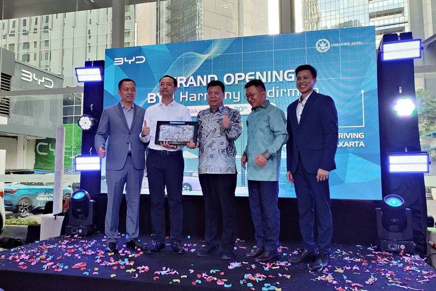 BYD Harmony Auto Sudirman