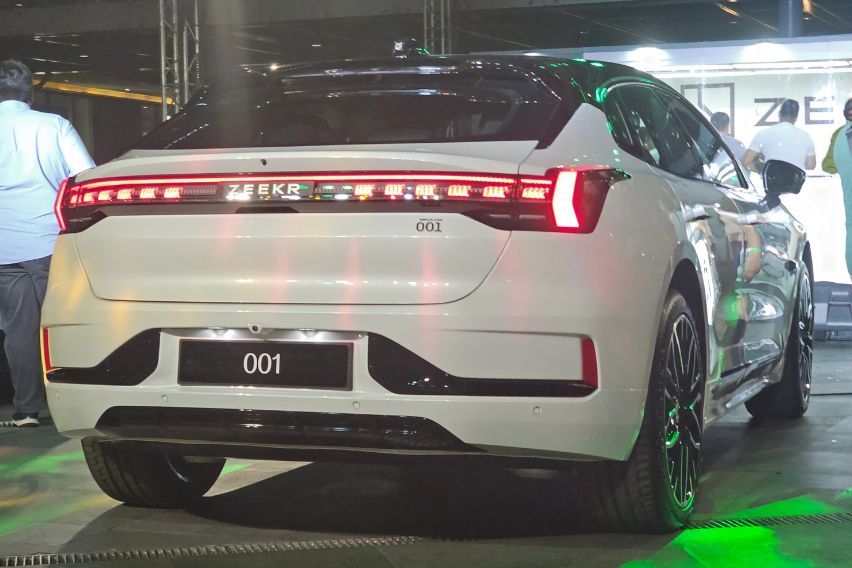 Zeekr 001