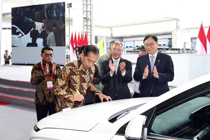 Peresmian pabrik PT Hyundai LG Indonesia