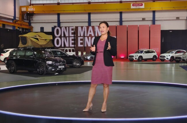 Mercedes-Benz World 2024