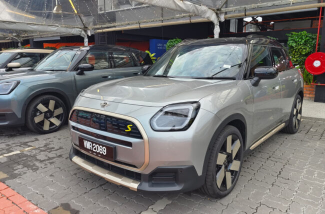MINI Countryman all electric malaysia