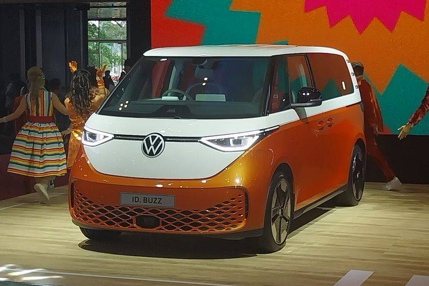 GIIAS 2024: Volkswagen ID. Buzz Resmi Dipasarkan, Harga Rp1,3 Miliar