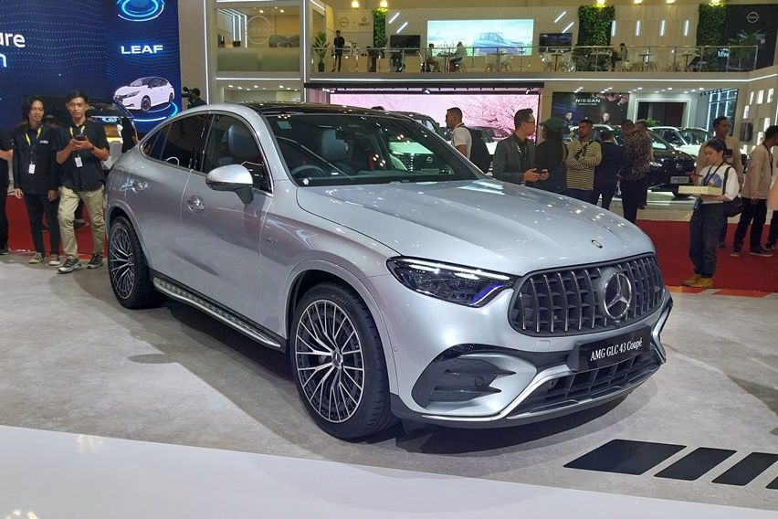 Mercedes-Benz di GIIAS 2024