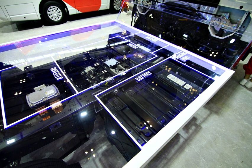 Prototipe ELF EV di GIIAS 2024