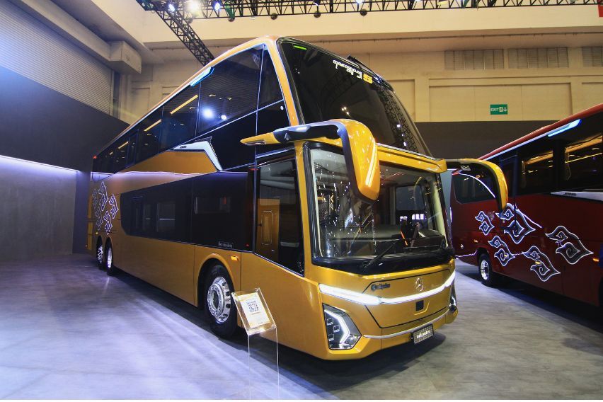 Mercedes-Benz Bus 0500RSD 2445