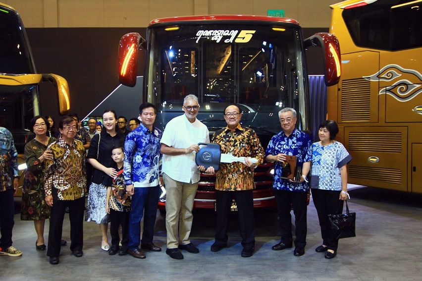 Mercedes-Benz Bus 0500RSD 2445 PO Garuda Mas