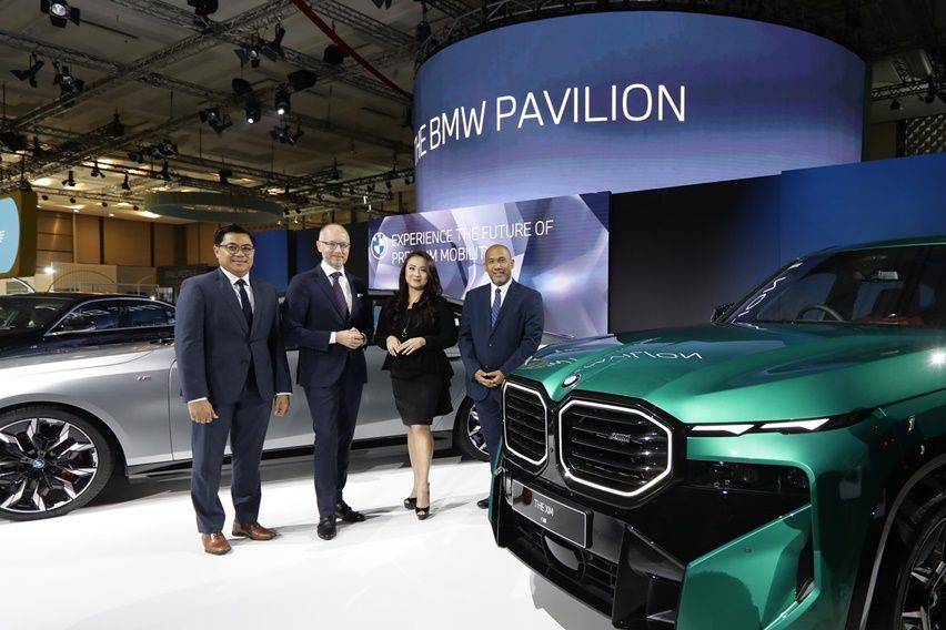 BMW Pajang Semua Lini Kendaraan Elektrik di GIIAS 2024