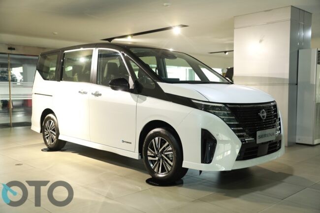 2024/07/OTO-Nissan-Serena-e-power-7.jpg