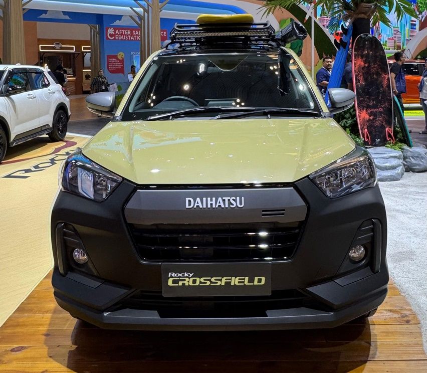 Daihatsu Rocky Crossfield