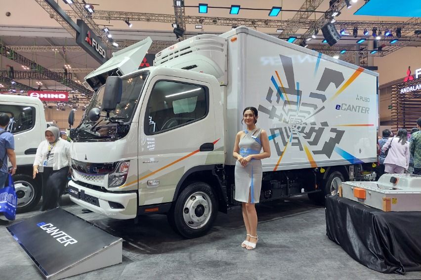 Mitsubishi Fuso eCanter
