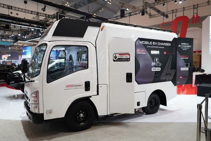 Isuzu ELF Mobile EV Charger Concept Astra Otopower