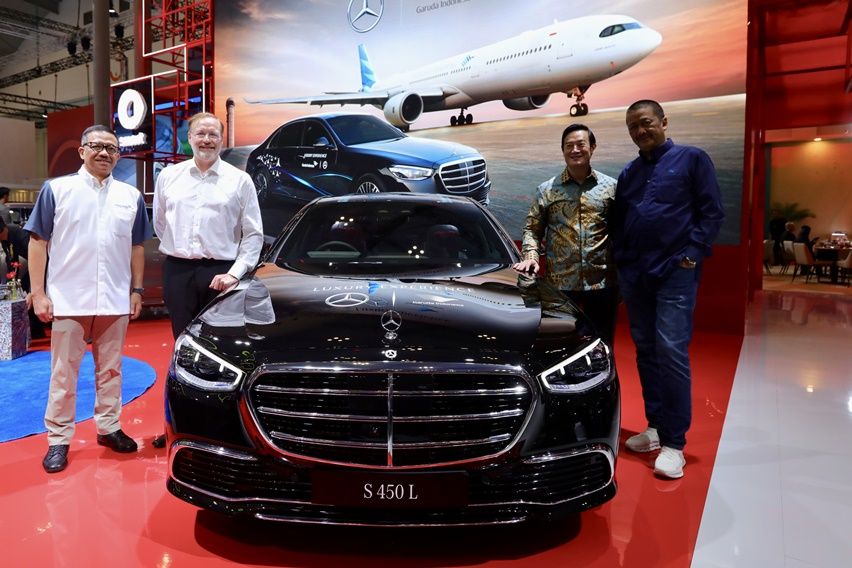 Mercedes-Benz x Garuda Indonesia GIIAS 2024