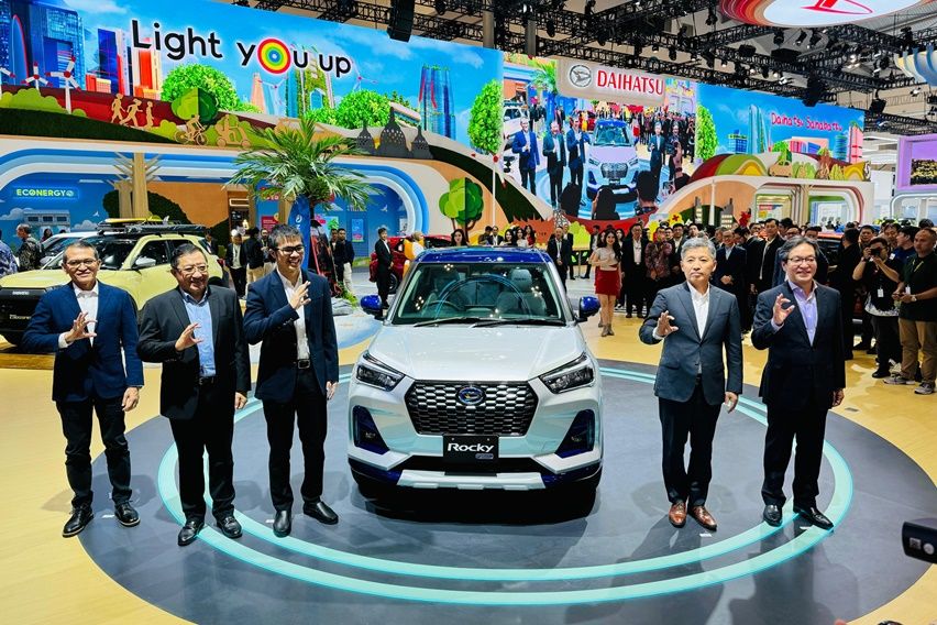 Daihatsu Rocky Hybrid GIIAS 2024