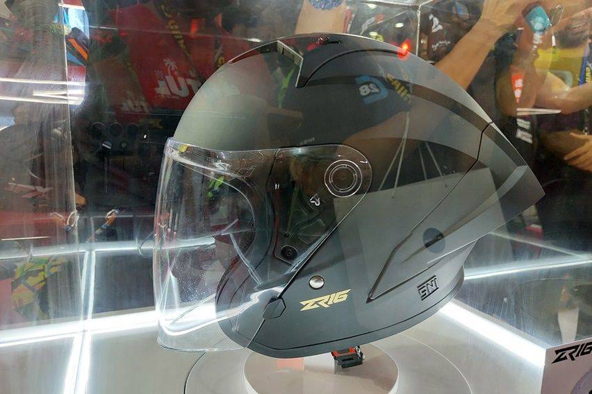 JPX Luncurkan Tiga Helm Baru di GIIAS 2024, Salah Satunya Tipe Cross