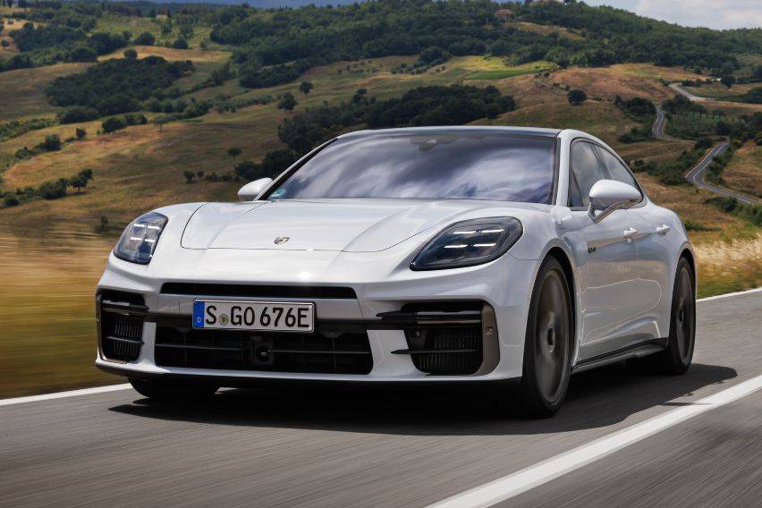 Porsche unveils Panamera Turbo S E-Hybrid, GTS trims