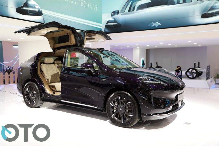 Skema Kredit SUV Listrik Aion Hyptec HT Premium, Angsuran Mulai Rp11 Jutaan