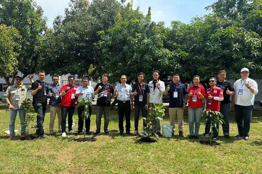 AXIC dan TCF berkunjung ke TMMIN