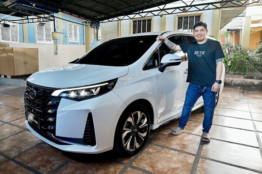 Jason Agbisit with GAc M6 Pro