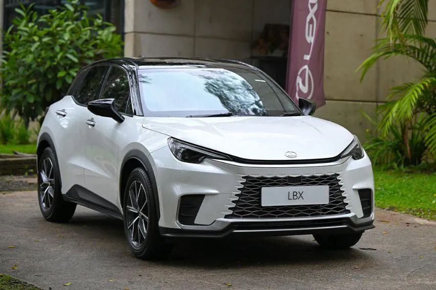 Lexus LBX