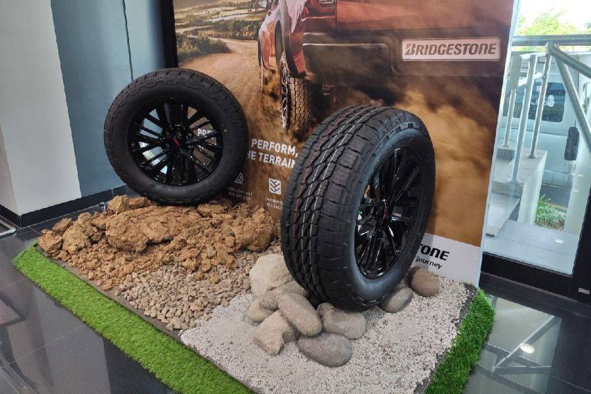 Bridgestone Indonesia Memperkenalkan Ban Segala Medan Terbaru Dueler A/T002