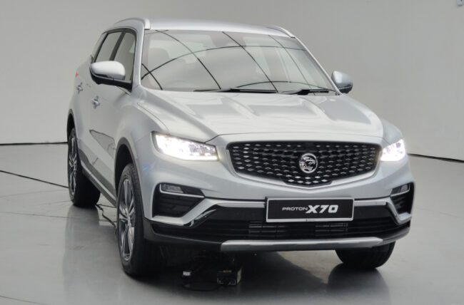 2025 Proton X70 exterior