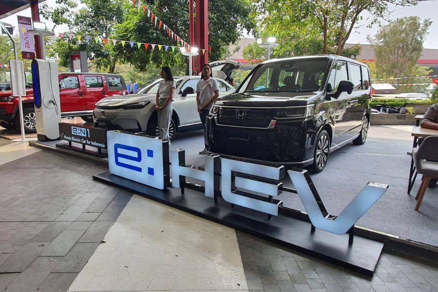 Autovaganza 2024: Honda Pajang Sekaligus Memperkenalkan StepWGN dan e:N1