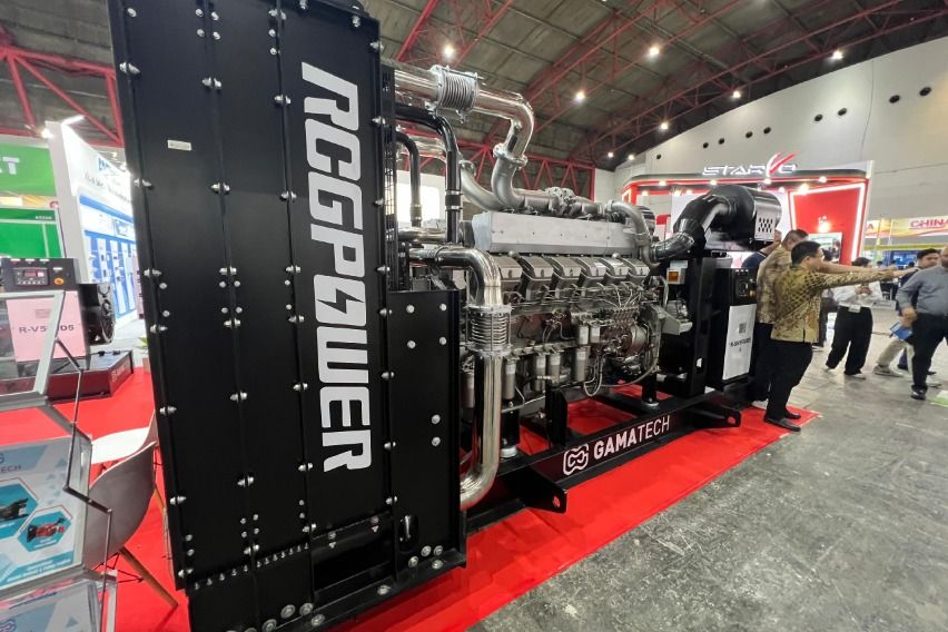 Mesin diesel Mitsubishi 