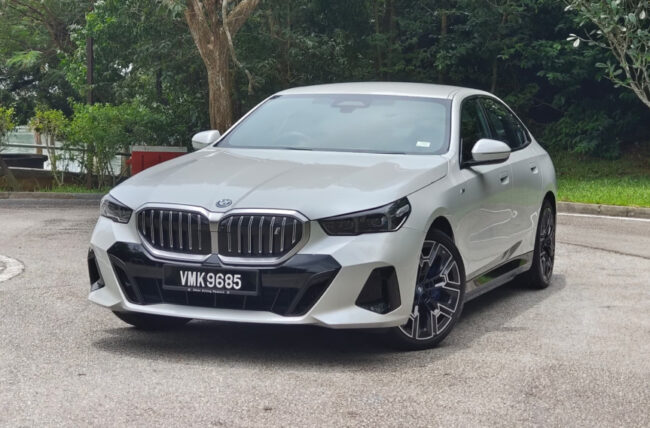 BMW i5 edrive40 malaysia