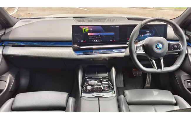 BMW i5
