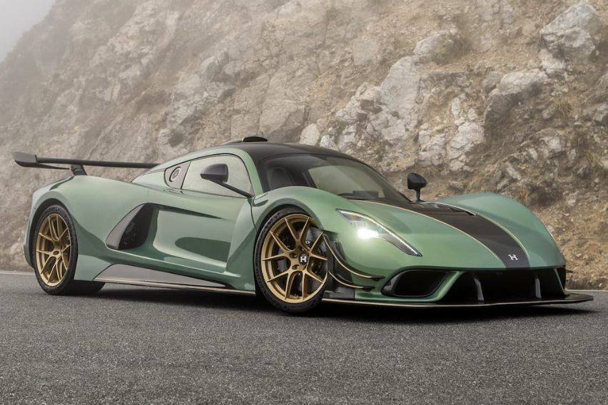 Hennessey Venom F5 Stealth Series มีให้เลือก 2 รุ่น Coupe และ 1 รุ่น Roadster