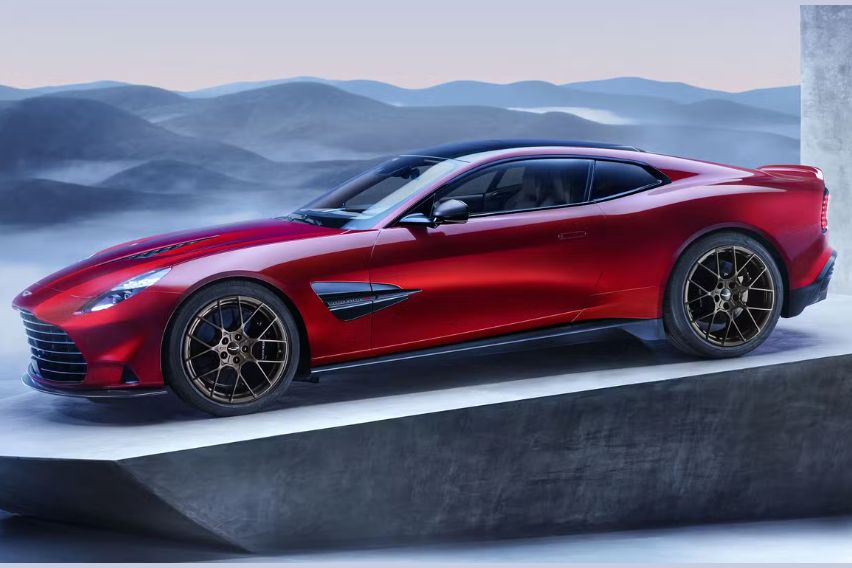 2025 Aston Martin Vanquish