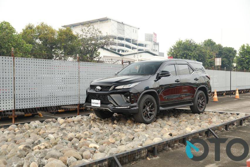 Toyota Kasih Fitur Canggih Buat New Fortuner 2024, Apa Saja?