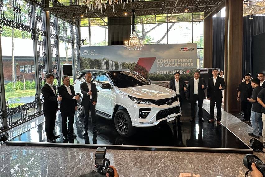 Toyota Rilis Fortuner Baru dengan Tampang Sporty Khas Gazoo Racing