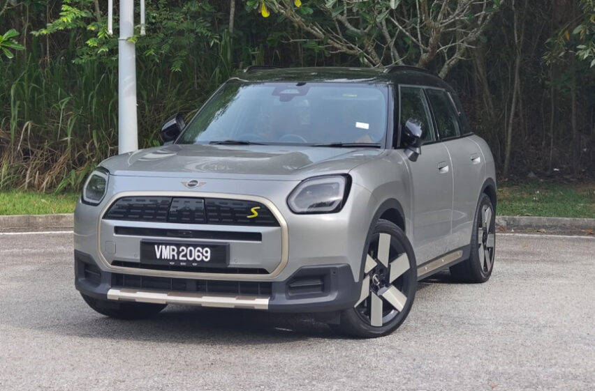 Review: 2024 MINI Countryman SE - A unique, quick and fun-to-drive EV in a sea of serious contenders