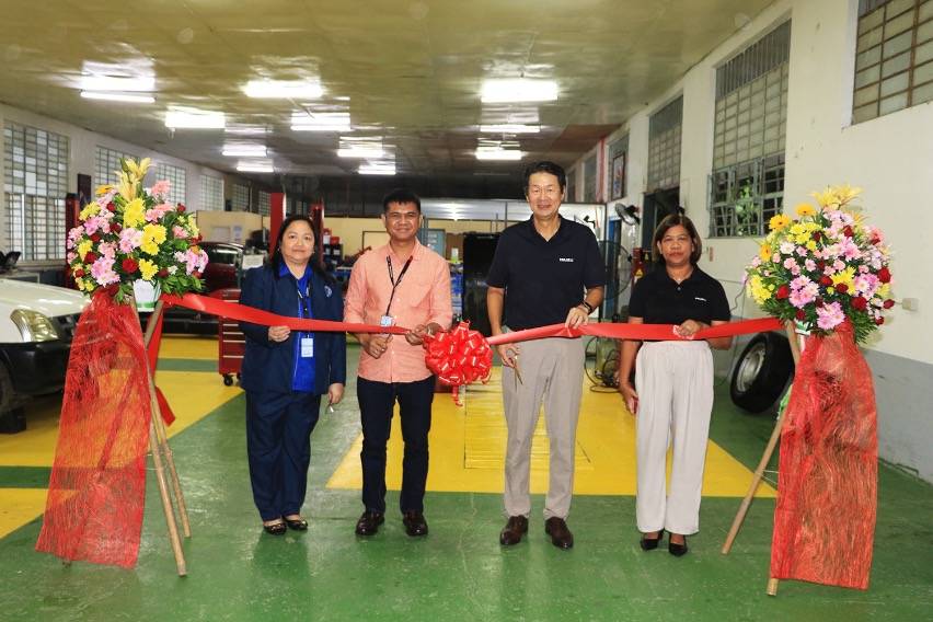 Isuzu PH donates fresh equipment to JZGMSAT