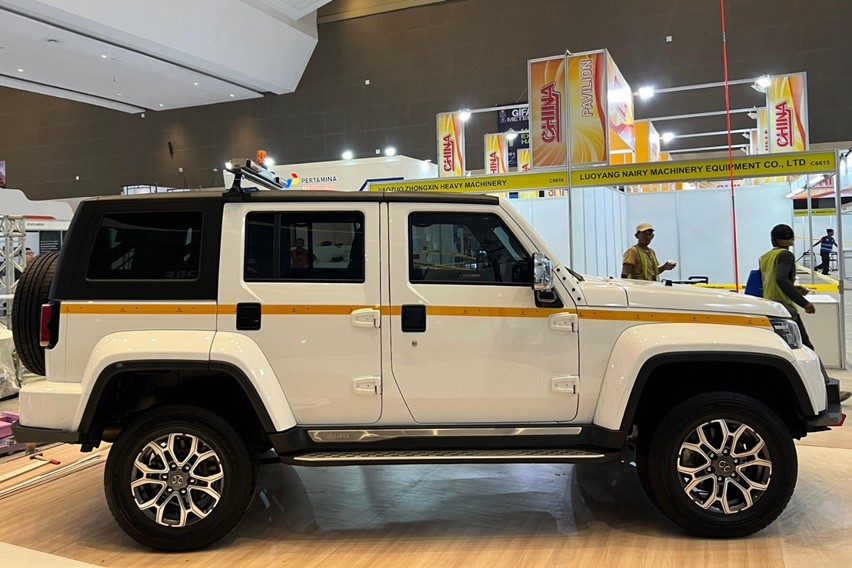 BAIC BJ40 plus mining edition