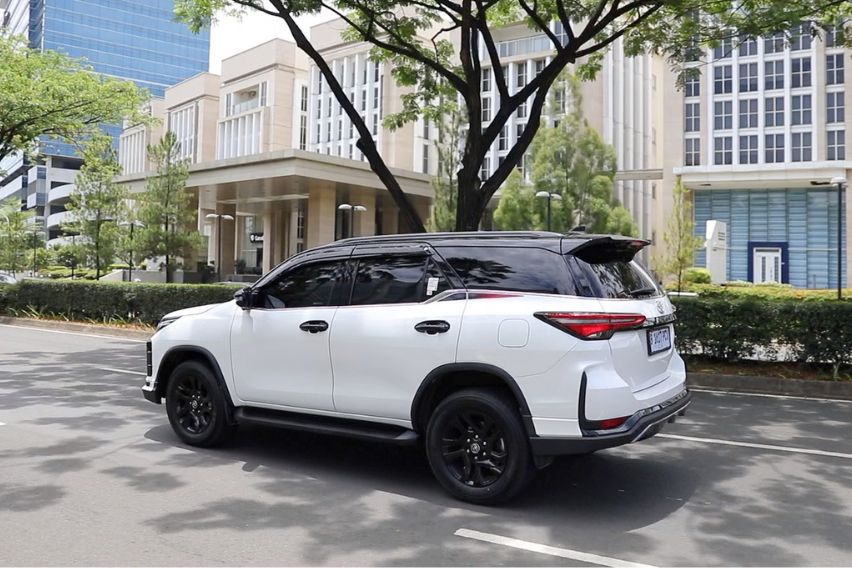 New Toyota Fortuner 4x2 VRZ