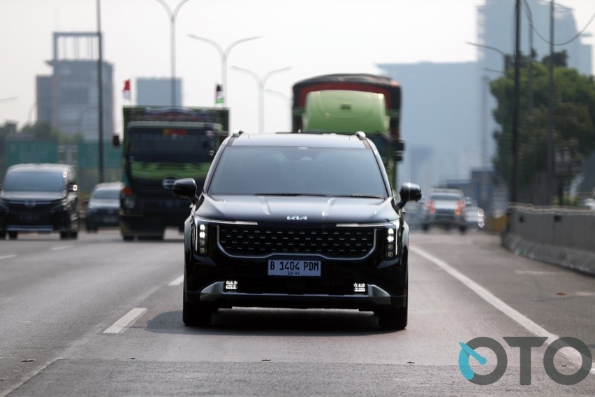 Road Test Review New Kia Carnival Premiere