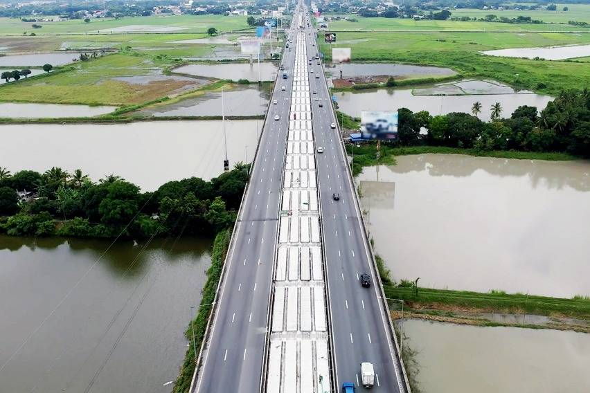 NLEX Candaba 3rd Viaduct nears completion