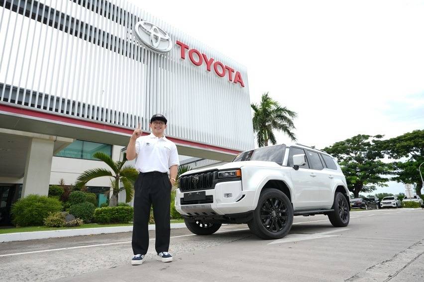 Yulo officially receives Toyota Land Cruiser Prado