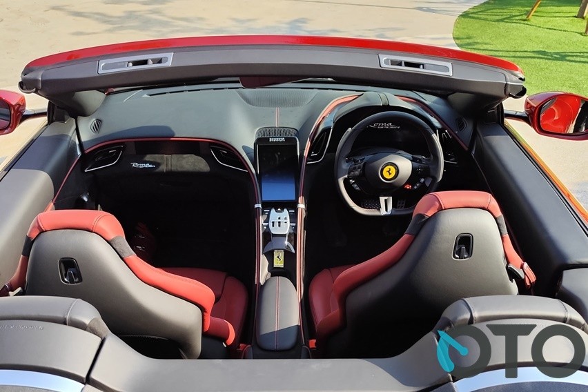 Ferrari Roma Spider