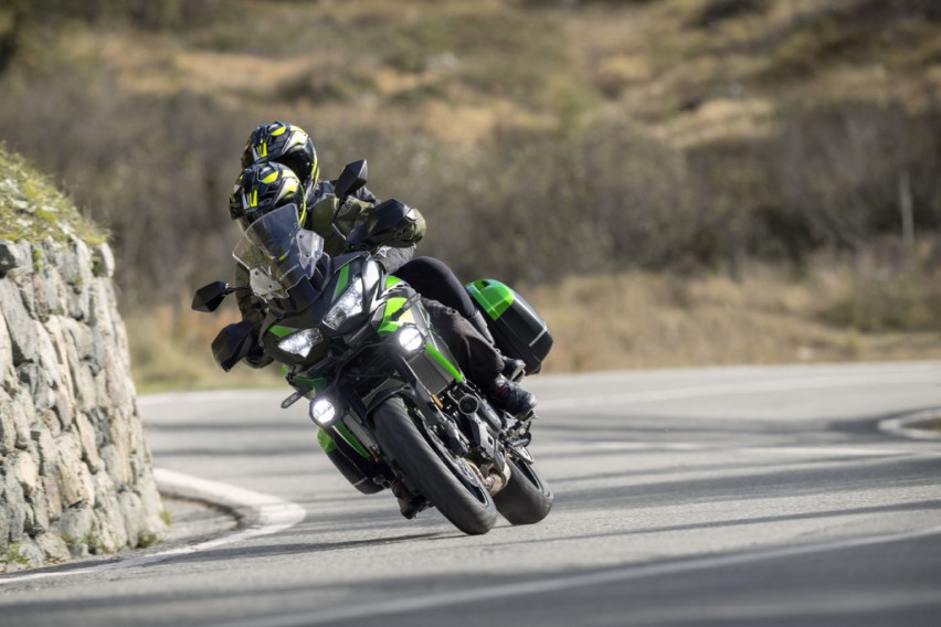 2024 Kawasaki Versys 650 SE