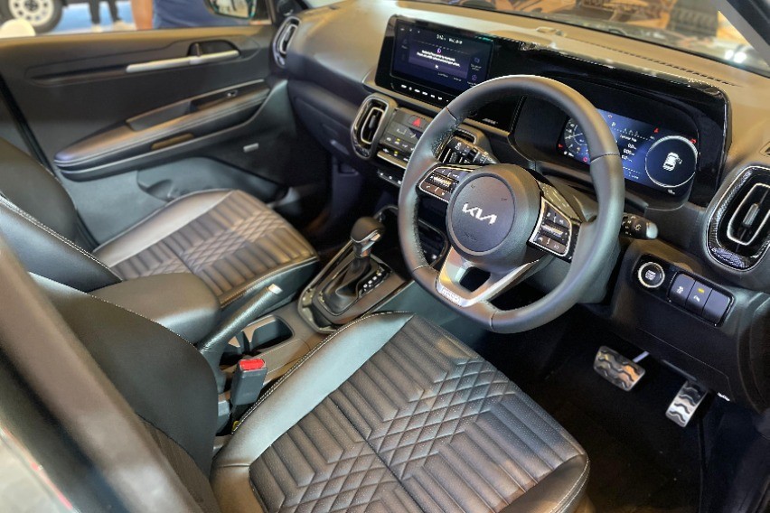Interior kia sonet