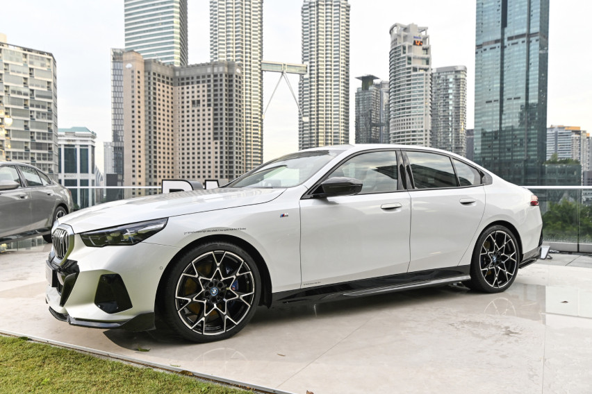 BMW i5 eDrive40 M Sport