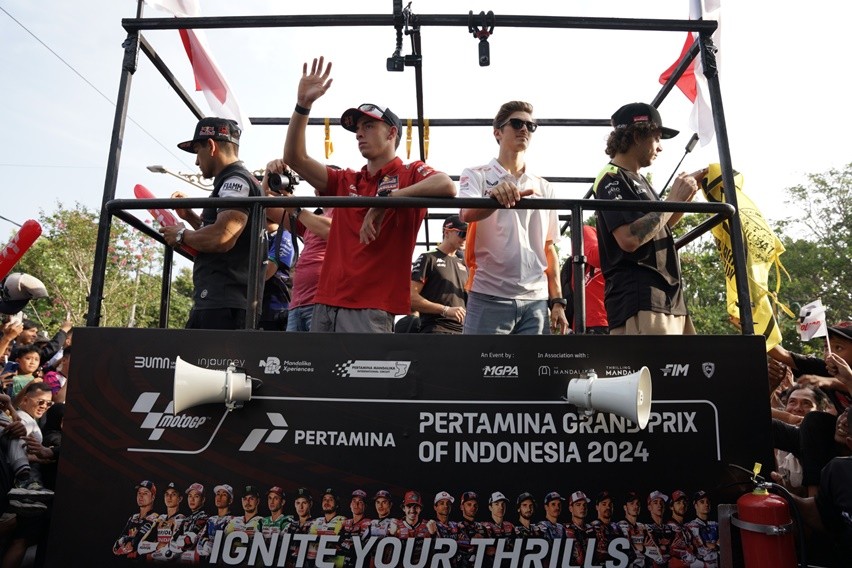 Motogp Riders Parade