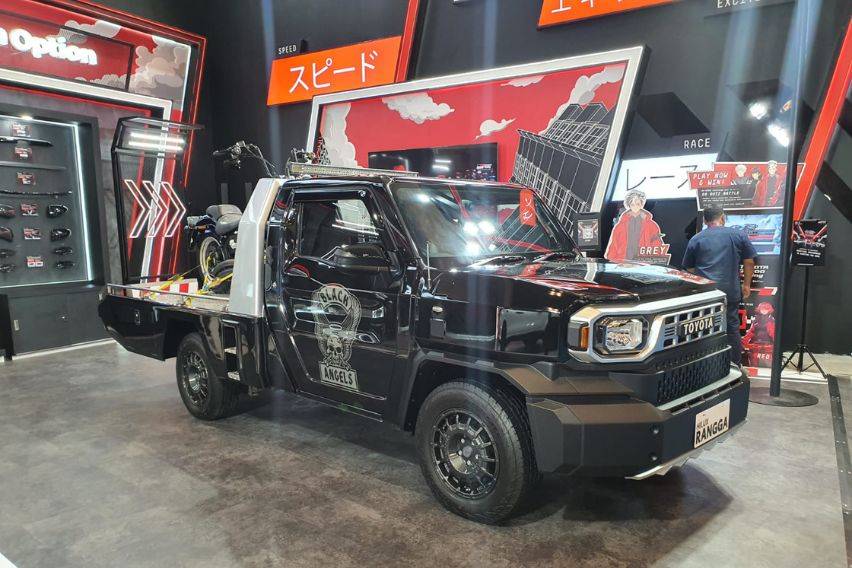 Tampil Beda, Toyota Hilux Rangga Jadi Mobil Towing Moge