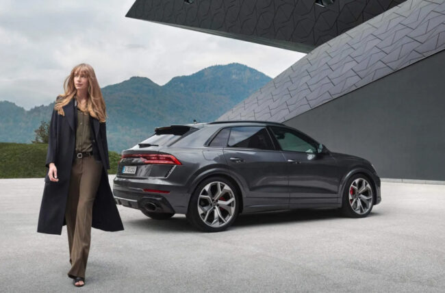 Audi RSQ8 S Line year end promo 2024