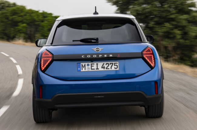 MINI Cooper S 5- Door preview Malaysia