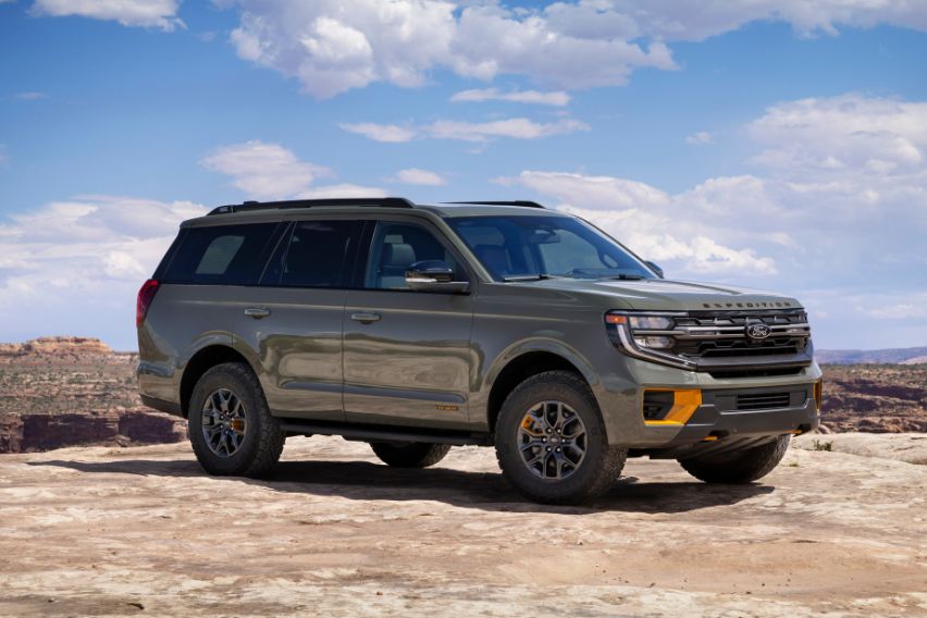 next-gen Ford Expedition Tremor front